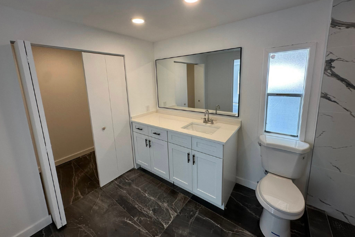 Mobile Home Remodelada com Lago – Coconut Creek, FL (17)