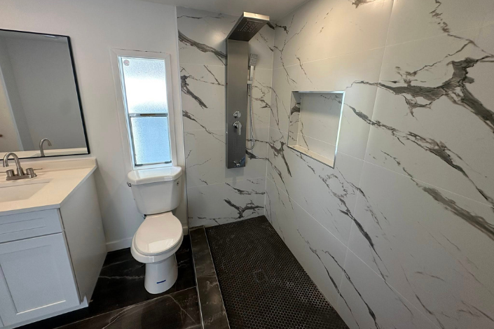 Mobile Home Remodelada com Lago – Coconut Creek, FL (19)